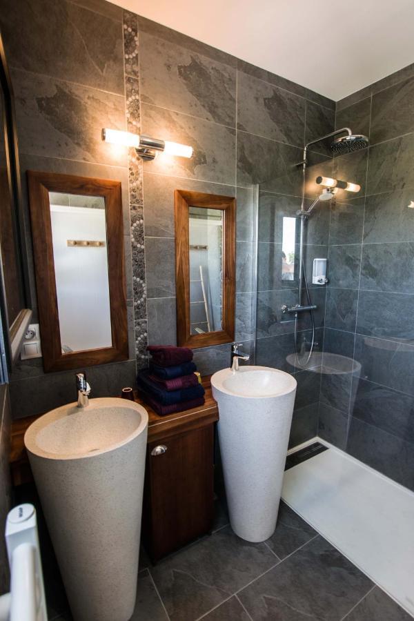 Bed and Breakfast Les Cuves - Saintes Chaniers Exterior foto