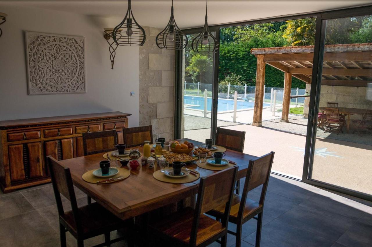 Bed and Breakfast Les Cuves - Saintes Chaniers Exterior foto